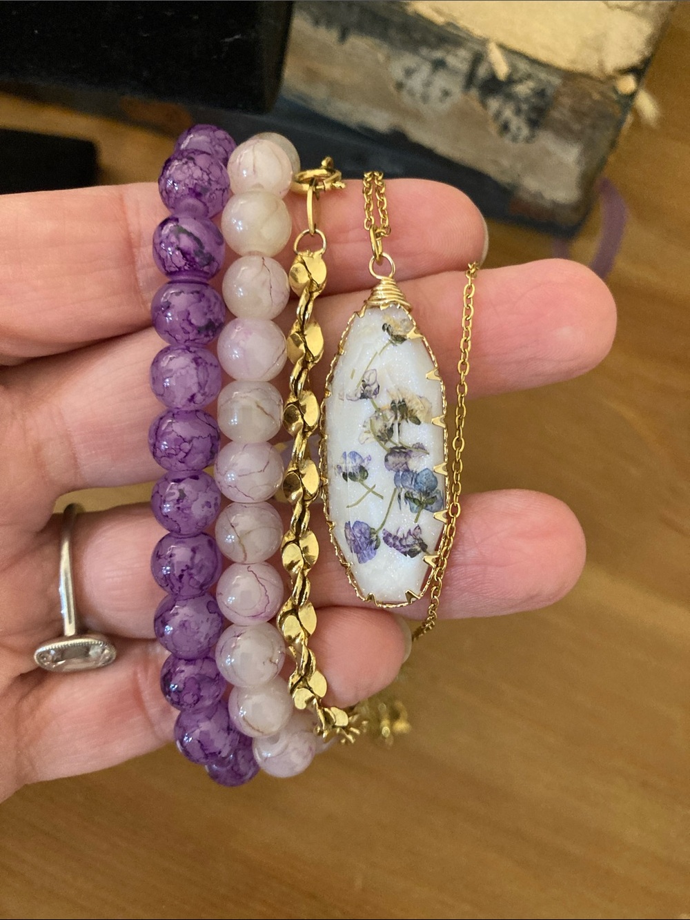 Natural pressed flower necklace + bracelet lot!
